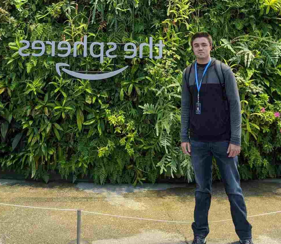 Former IS student joins Amazon